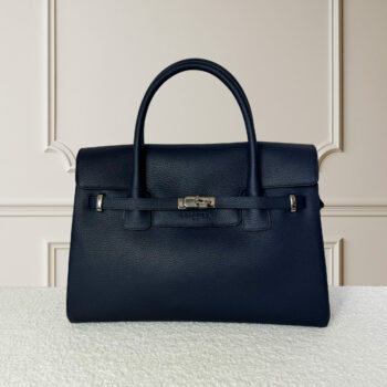 BELLECOUR 617 LOLO MARINE <br>  Navy blue grained leather